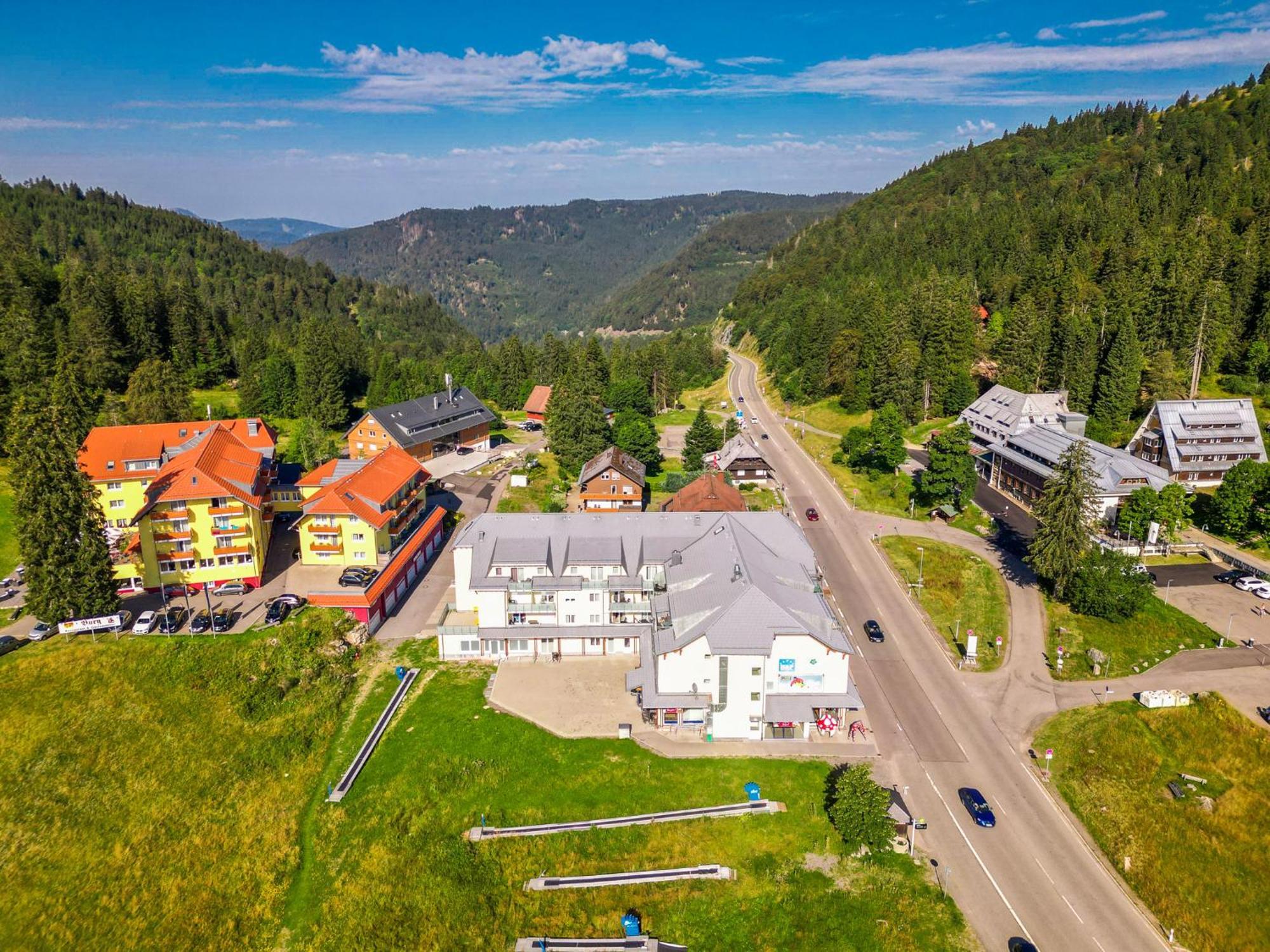 Апартаменты Feldberg Domizil - Residenz Grafenmatt Rinken Экстерьер фото